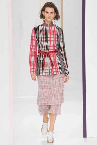 Look 6